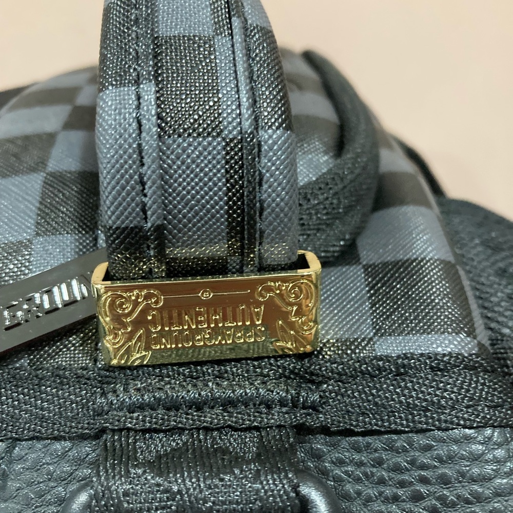 Sprayground - Picture 4 of 10